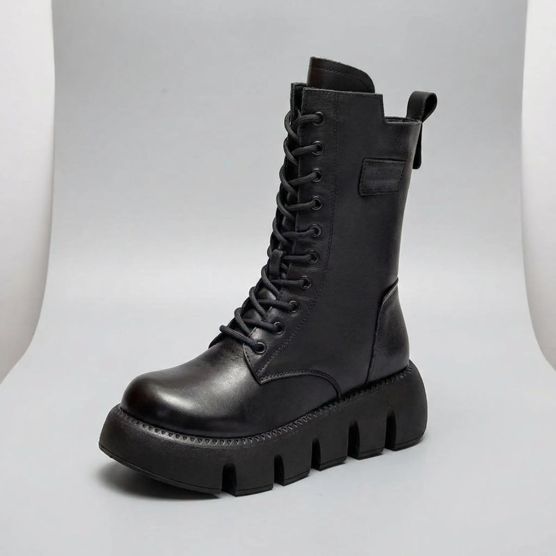 Arch support women's lace-up platform combat boots, ideal for comfortable and durable winter footwear.