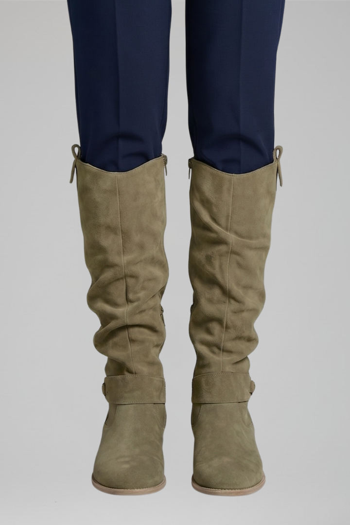 Comfortable ladies knee-high boots with orthopedic support. Features a practical side zipper for easy on/off.