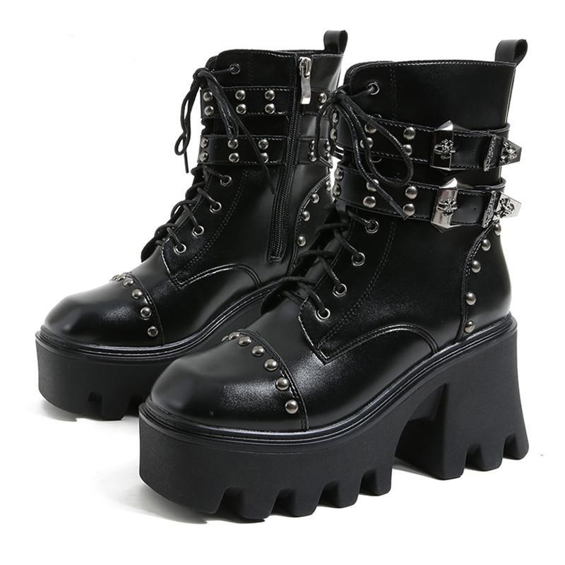 Comfortable women's black platform ankle boots, versatile for fashion, with a tall chunky heel.