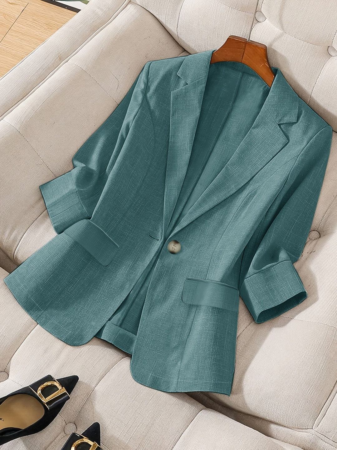 Modern gray tailored cropped blazer. Women's business casual jacket, professional work attire & elegant outerwear.