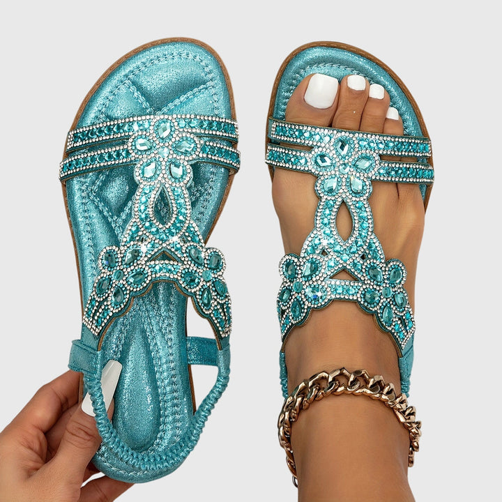 Casual slip-on flat sandals for women, boho style, embellished with rhinestones for vacation.