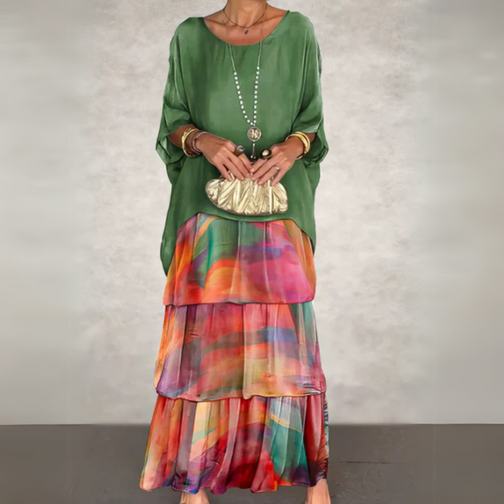Women's boho flowy maxi dress two-piece set, elegant summer outfit with batwing top & tiered skirt.