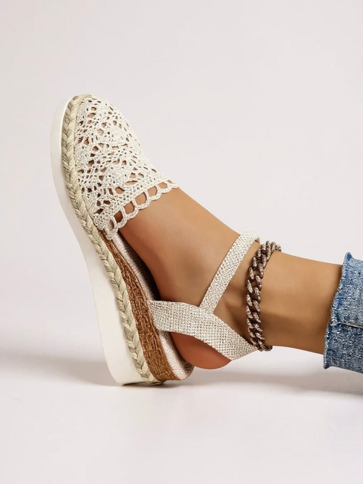 Boho women's platform espadrille sandals, featuring a stylish flatform sole & comfortable open toe.