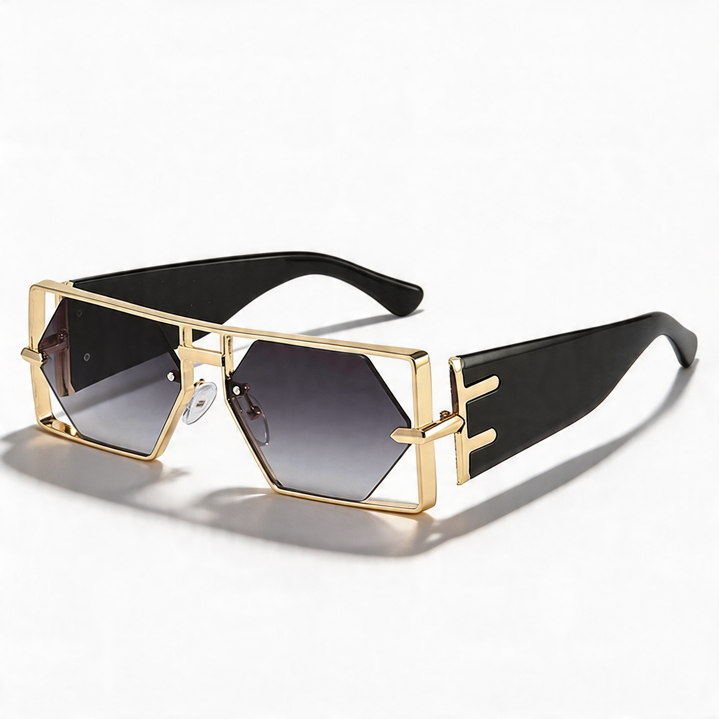 Women's stylish gold frame aviator sunglasses, perfect for eye protection with a bold, modern look.