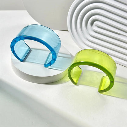 Chunky statement acrylic bangle cuff bracelet, women's trendy jewelry.