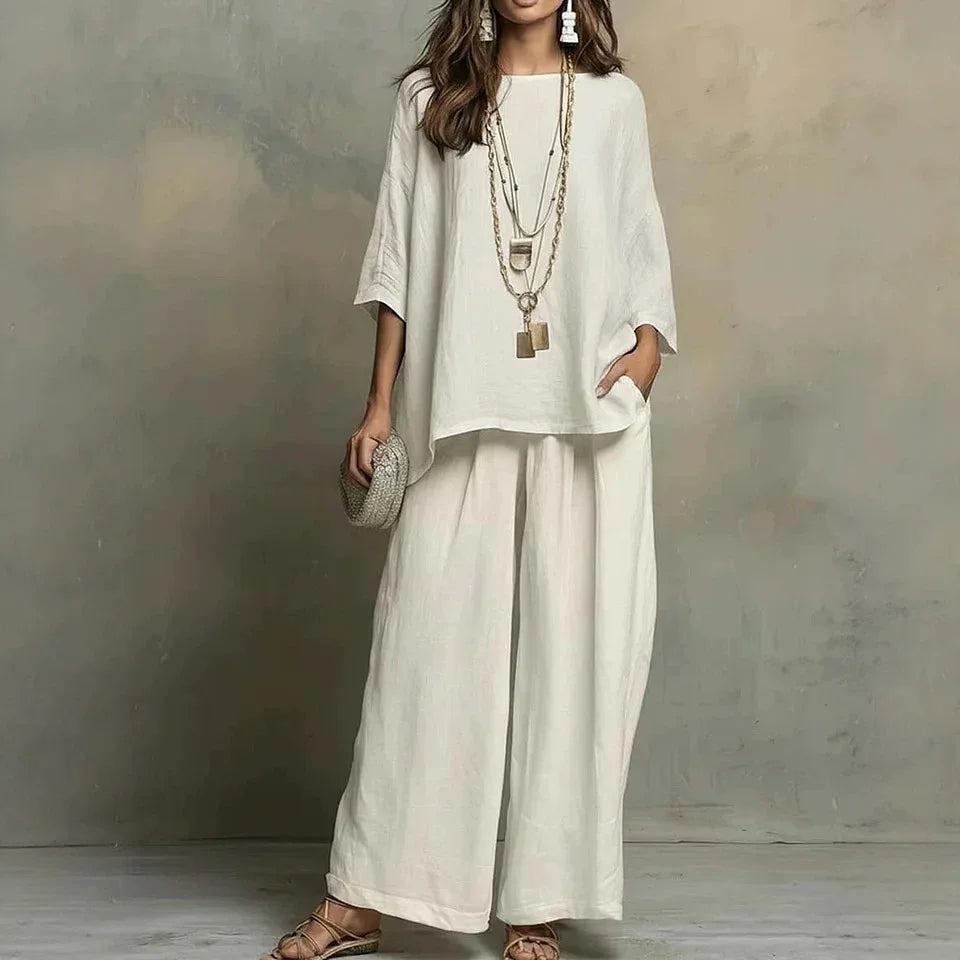 Versatile women's two-piece wide leg pant set. A comfortable, breathable ensemble for summer, travel & everyday.