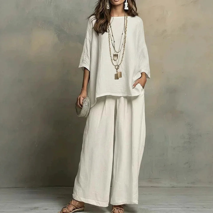 Versatile women's two-piece wide leg pant set. A comfortable, breathable ensemble for summer, travel & everyday.