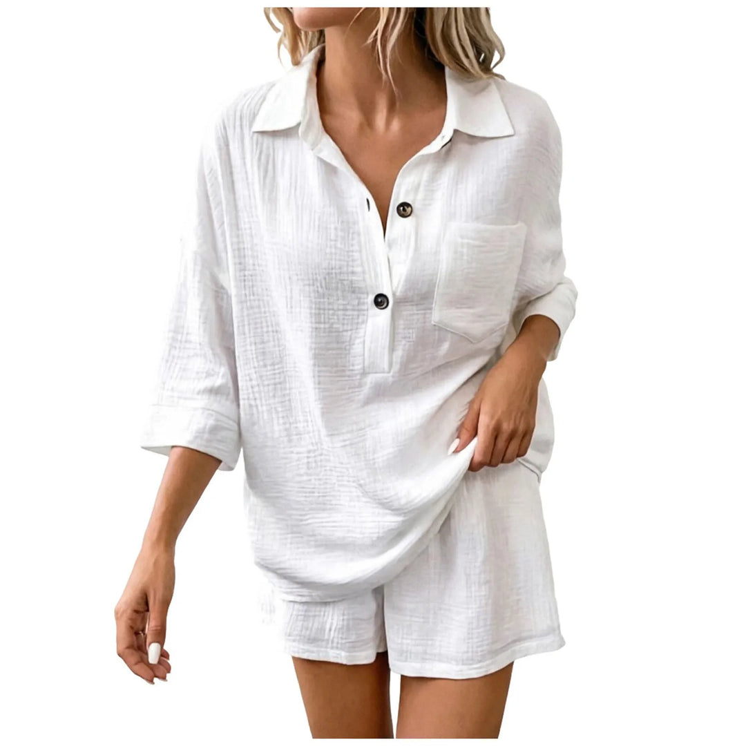 Comfortable women's summer shorts set, a relaxed fit two-piece perfect for casual wear, beach trips, or vacation outfits.