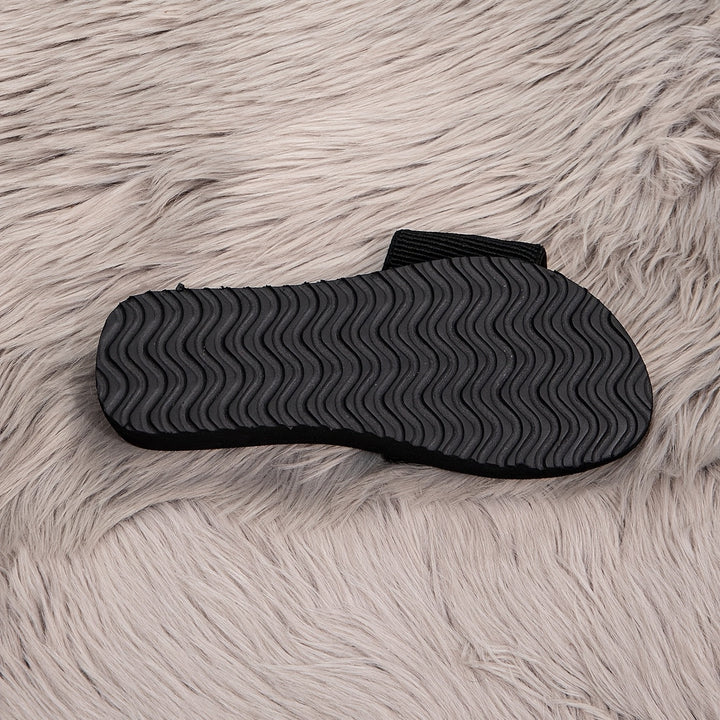 Casual women's everyday sandals, comfortable and lightweight slip-on footwear for summer.