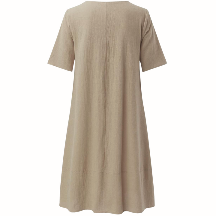 Versatile women's relaxed fit dress, perfect casual everyday wear. Comfortable, easy care, and chic.
