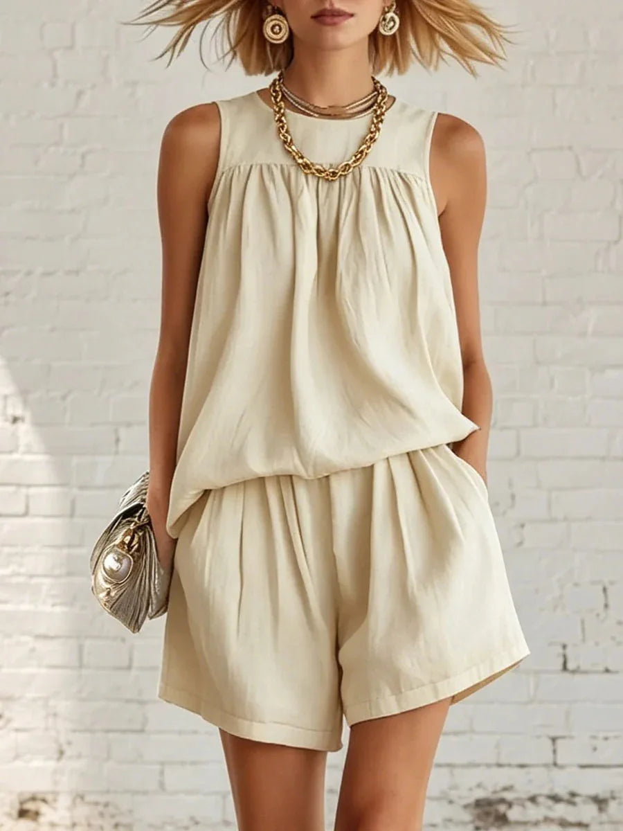 Women's casual relaxed shorts set, two-piece summer outfit with a sleeveless top and high-waisted shorts.