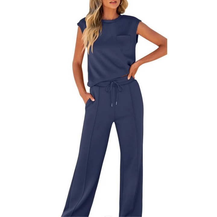 Summer women's casual lounge set, soft fabric, relaxed fit. Perfect for warm-weather comfort & style.