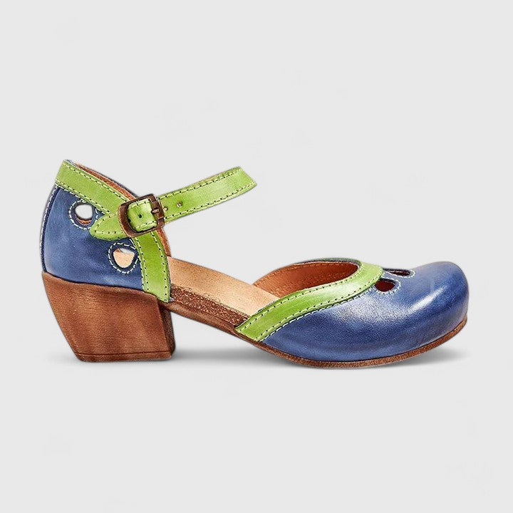 Comfortable women's open-toe walking sandals, featuring a breathable design for active summer daily wear.