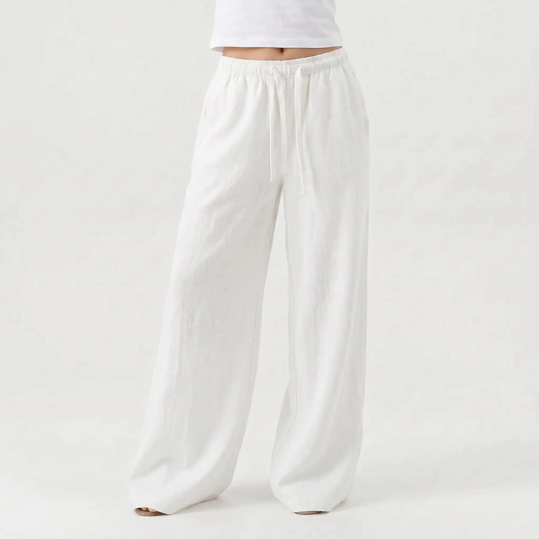 Stylish women's wide-leg casual trousers, high-waisted and relaxed for comfortable summer everyday outings.