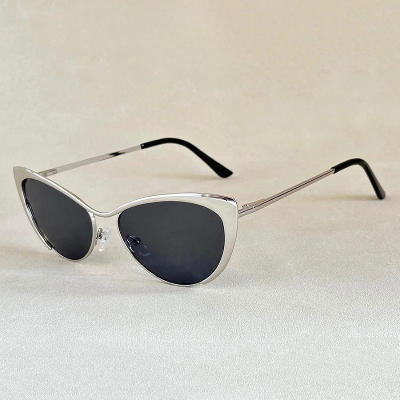 Glamorous women's cat eye sunglasses. UV400 protective, featherlight fashion eyewear accessory.