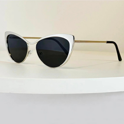 Protective UV400 cat eye sunglasses. Women's featherlight eyewear, essential for fashion.