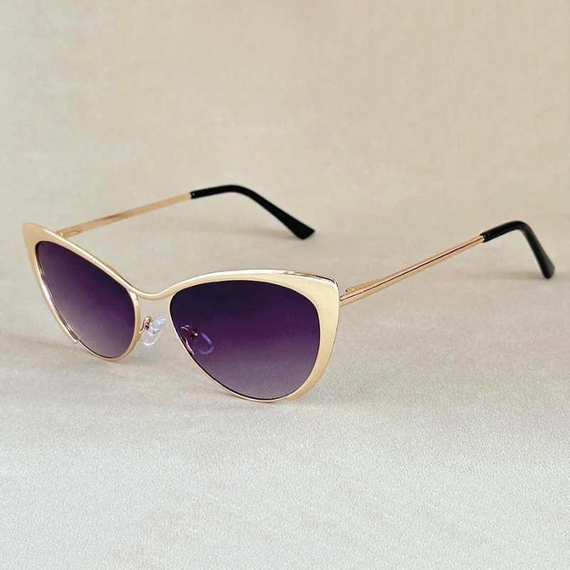 Chic women's cat eye sunglasses. UV400 protective eyewear, a featherlight and stylish accessory.