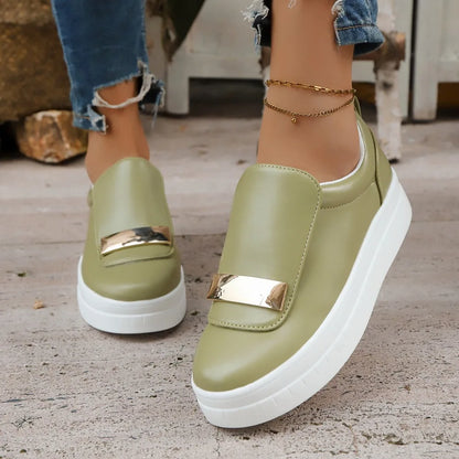 Stylish women's platform sneakers, Celina Rise comfort, shock absorbing for daily wear.