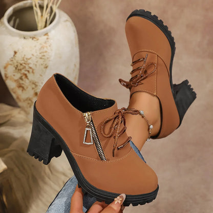 Orthopedic women's ankle boots, stylish block heel, cushioned for superior comfort & fall/winter wear.