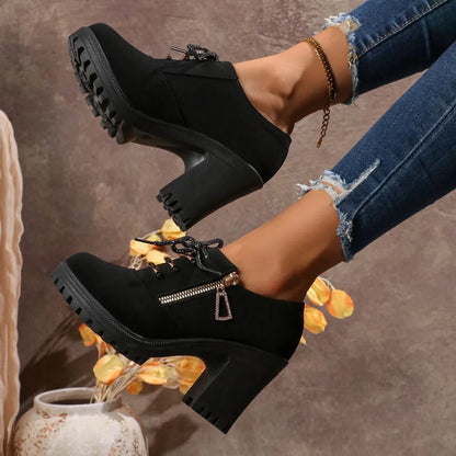 Comfortable women's block heel boots, orthopedic support, cushioned insoles for long-lasting wear.