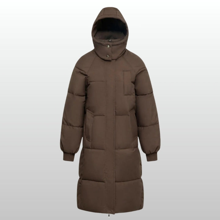 Chic Cortina women's long puffer jacket, designed for superior warmth, comfort, and winter style.