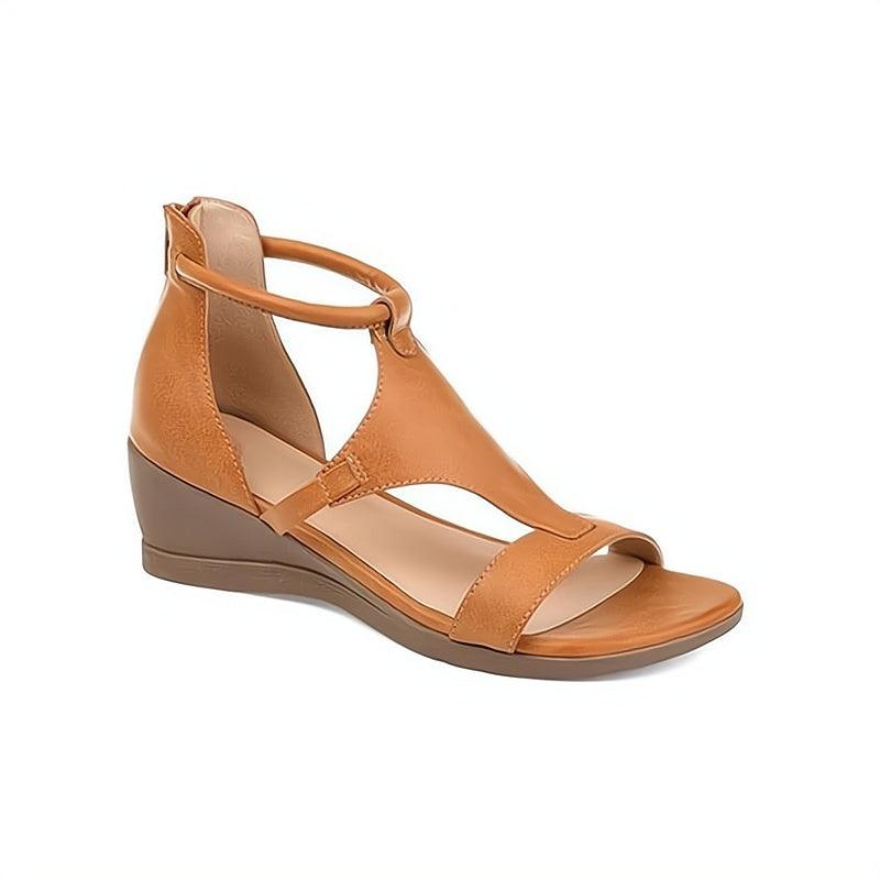 Comfortable & chic women's everyday flat sandals, perfect for summer walking and versatile casual outfits.