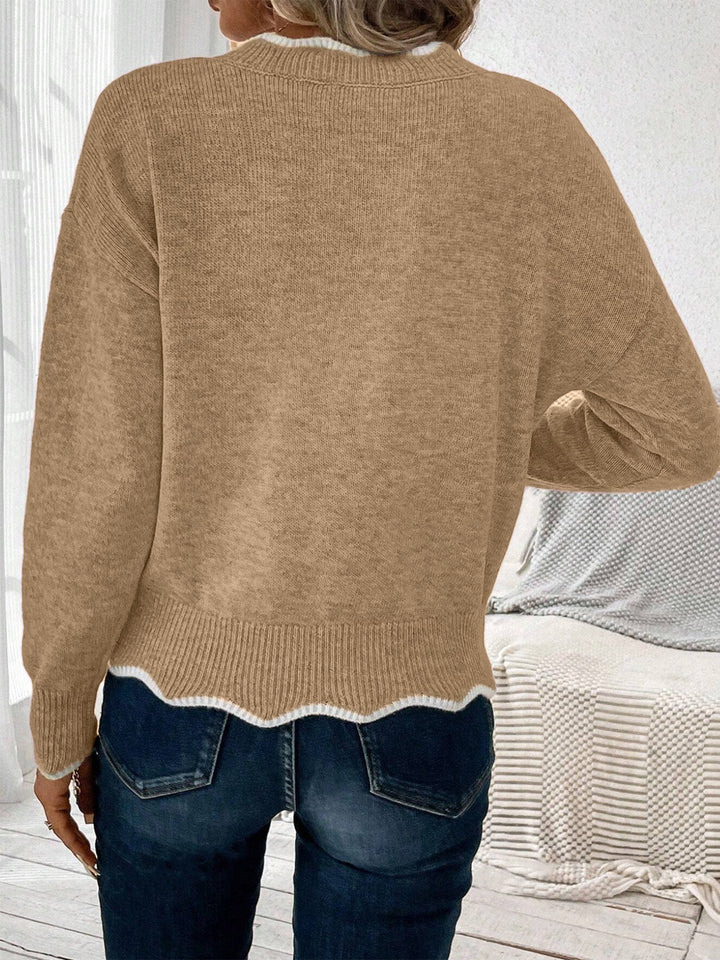 Women's fashionable notch V-neck sweatshirt, a comfortable long sleeve top for various casual occasions.