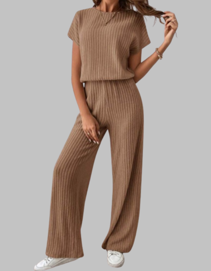 Relaxed fit women's short sleeve top & wide leg pants set, an effortless casual chic outfit.