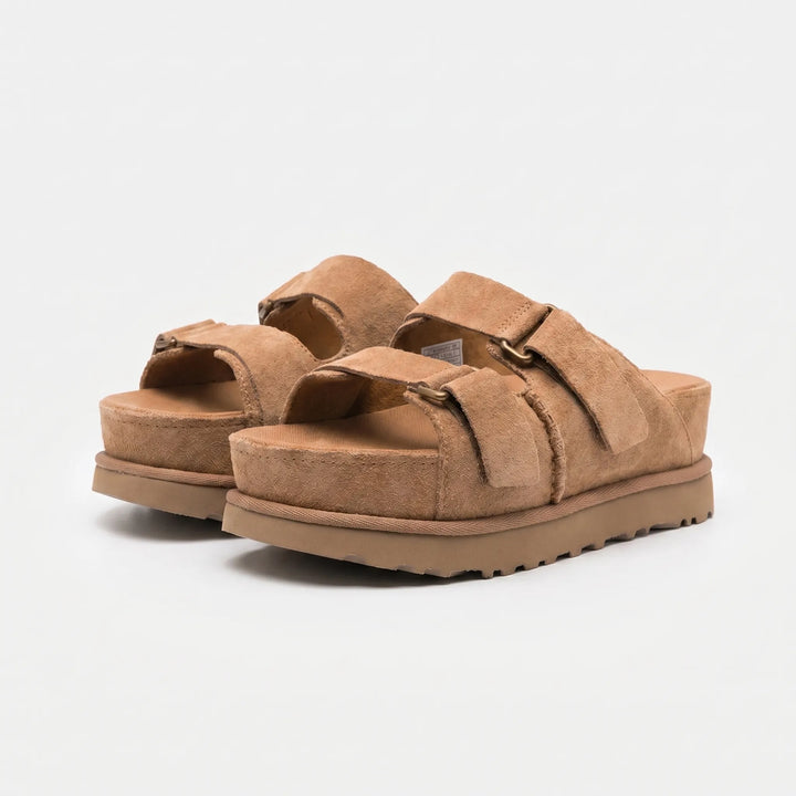 Casual women's chunky platform slip-on sandals. Comfortable with adjustable straps & a trendy 2.4-inch lift.