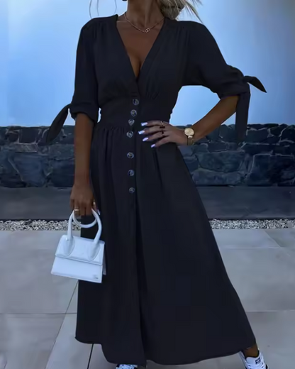 Stylish women's casual button dress, featuring a comfortable fit and classic design for summer wear.