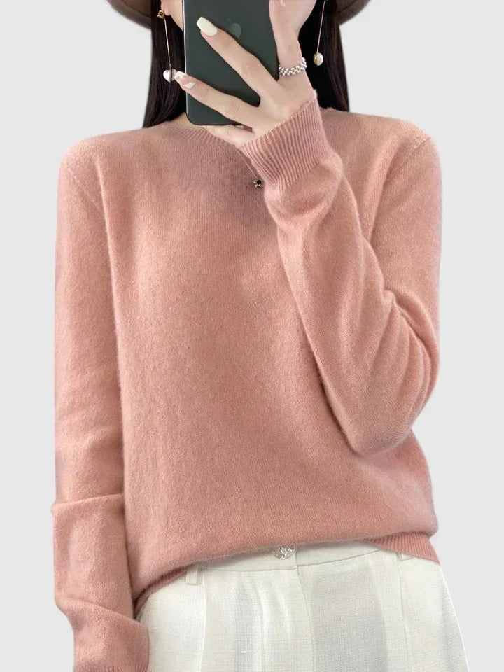 Simple elegant women's round neck pullover, long sleeve, effortlessly chic & cozy.