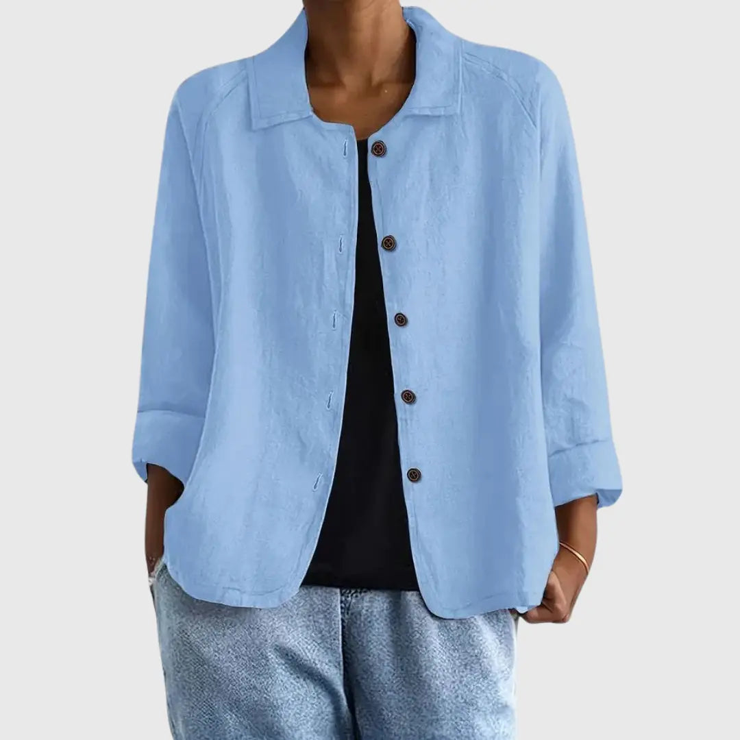 Women's classic soft lightweight top. Simple, versatile everyday fashion with a relaxed fit for comfort.