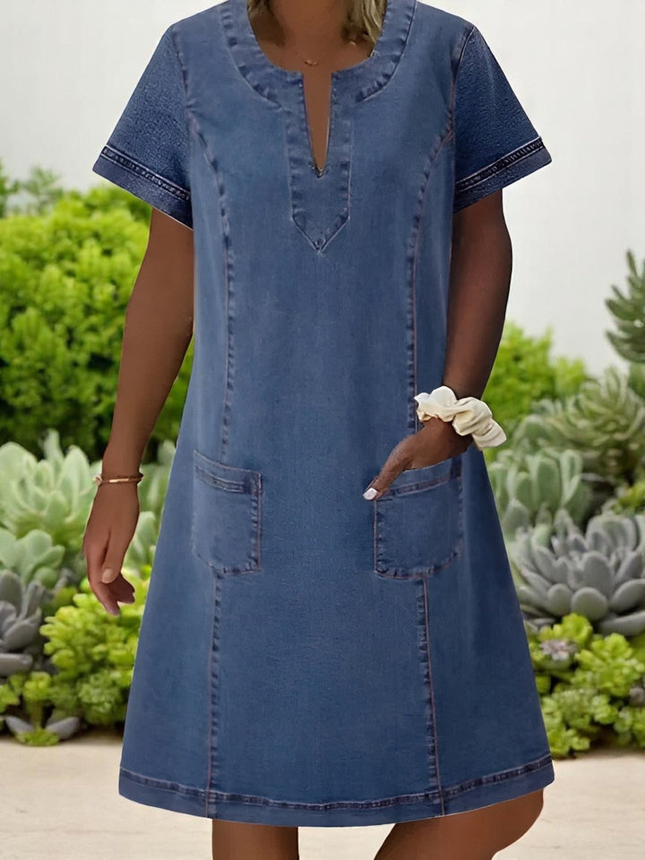 Women's classic style casual dress, versatile for summer & everyday wear, relaxed fit for comfort. Perfect ladies fashion.