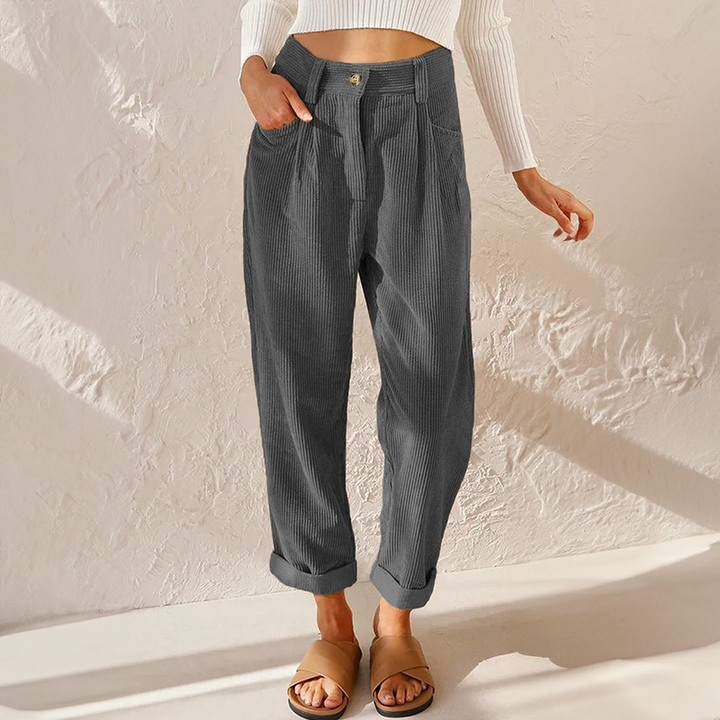 Comfortable women's relaxed fit trousers, vintage-inspired with elastic waist, ideal for casual everyday fashion.