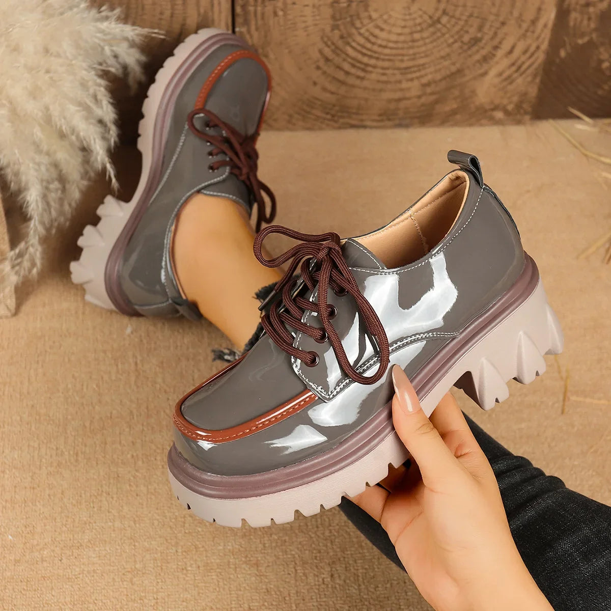 Women's comfortable lug sole platform shoes, perfect for casual fashion, with orthopedic & shock-absorbing features.
