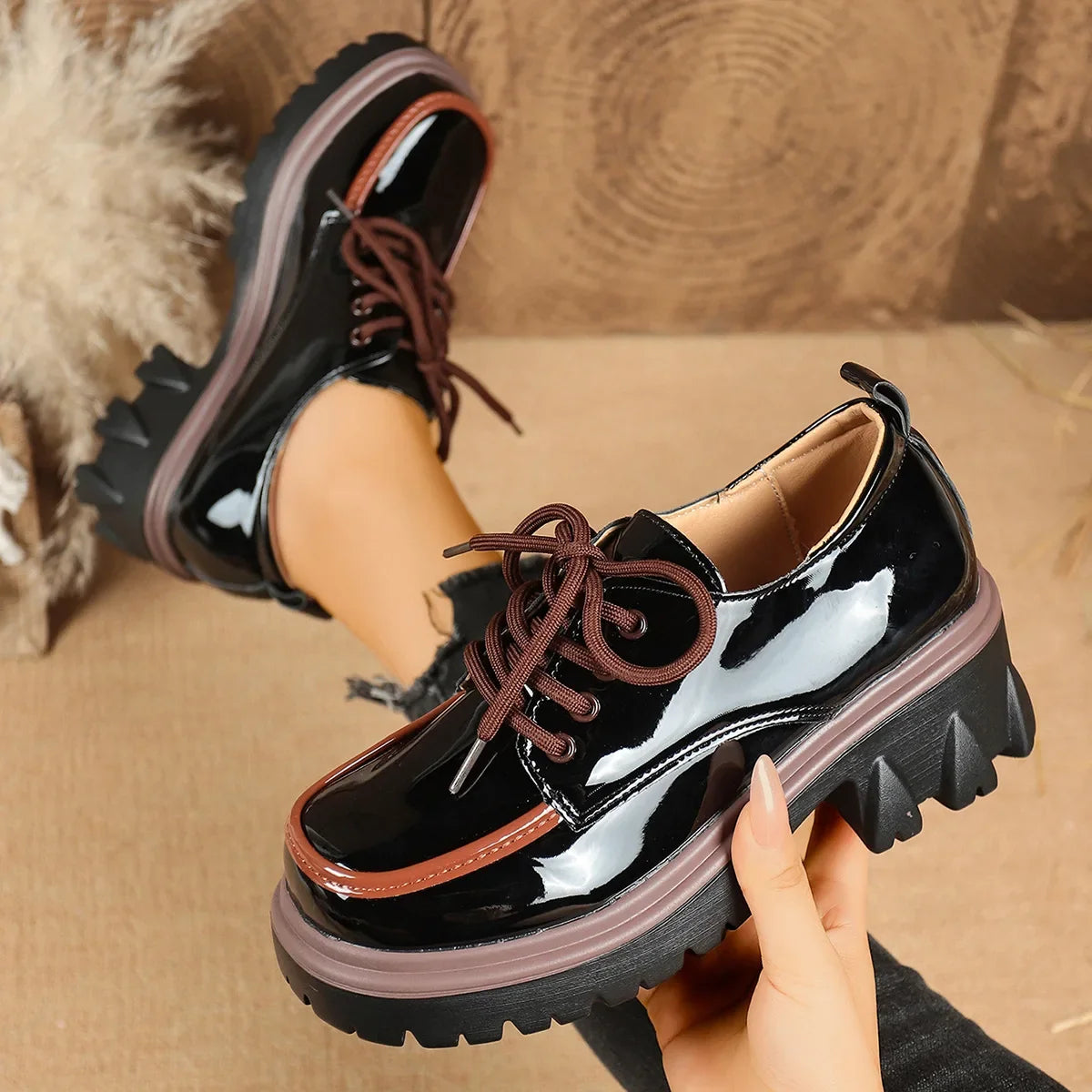 Modern casual women's lug sole platform shoes, combining comfort with a trendy design.