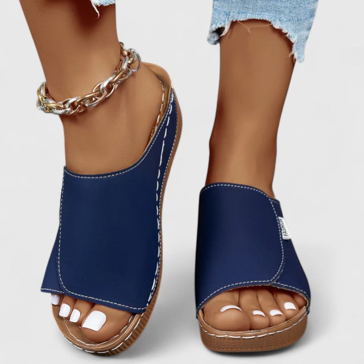 Everyday women's comfortable summer sandals, perfect for casual outings, beach & travel. Stylish open-toe.