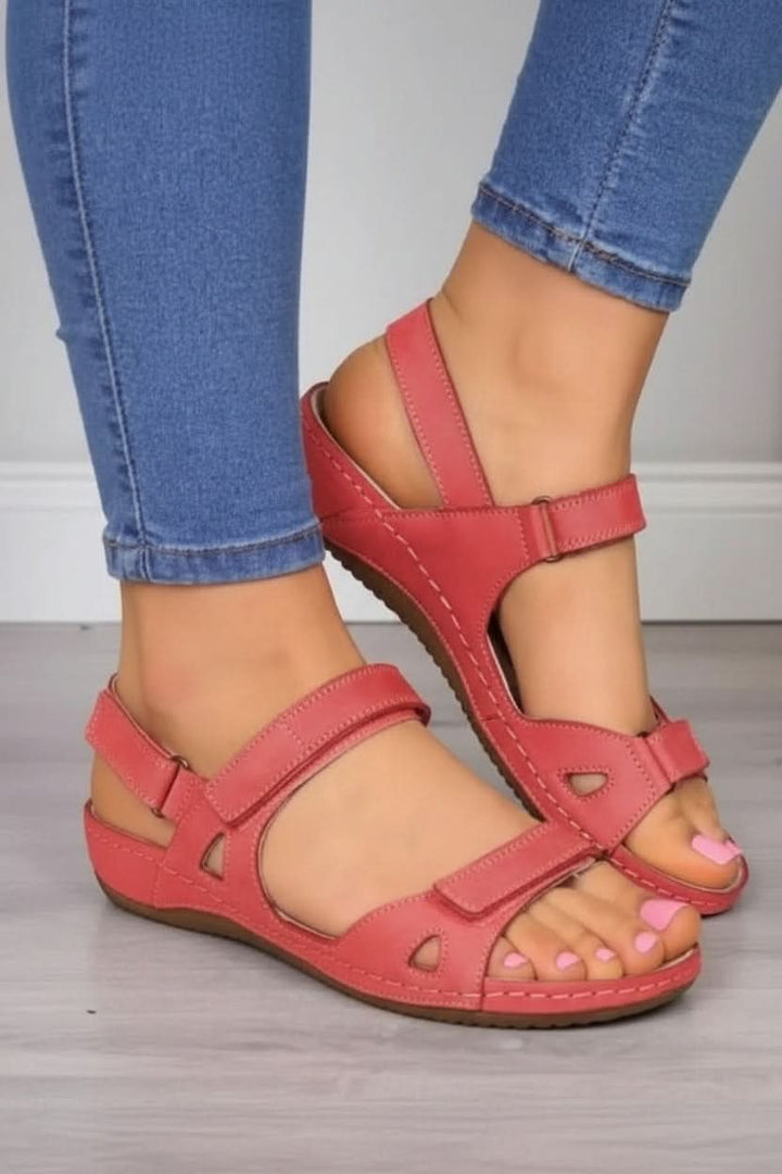 Lightweight women's walking sandals, essential for comfortable travel. Adjustable everyday summer footwear.