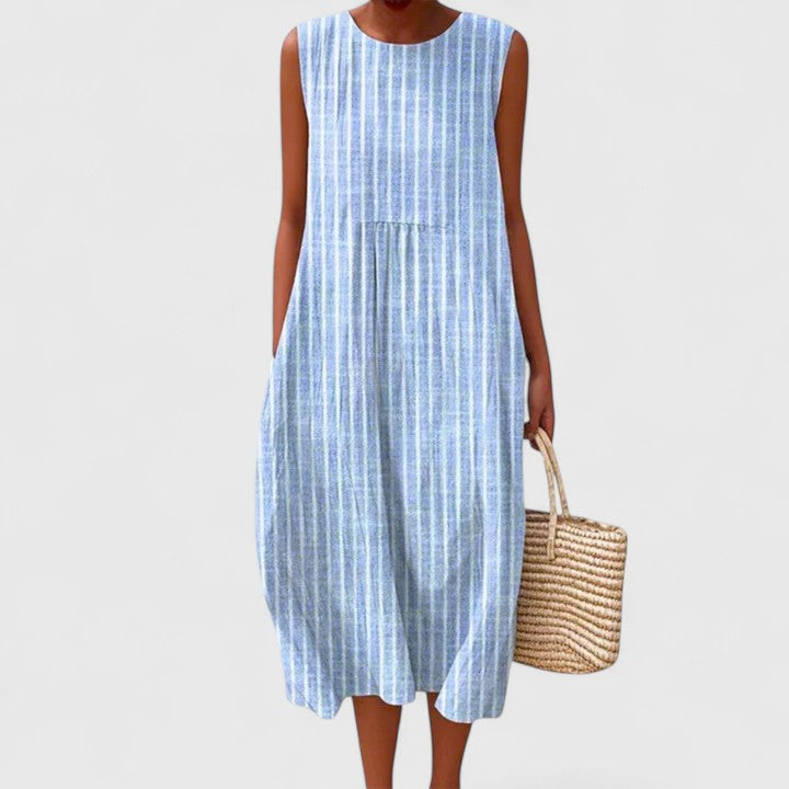 Effortless women's comfortable flowy knee-length dress, perfect for easy, chic everyday wear and summer.