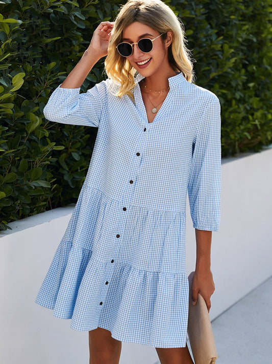 Women's comfortable flowy midi dress, perfect for effortless summer style. A versatile casual day dress.