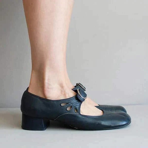 Tan leather arch support sandals for women, offering pain relief and comfort for summer walking.