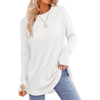 Trendy women's tunic top, long sleeves, thumbholes, perfect for a stylish casual look.