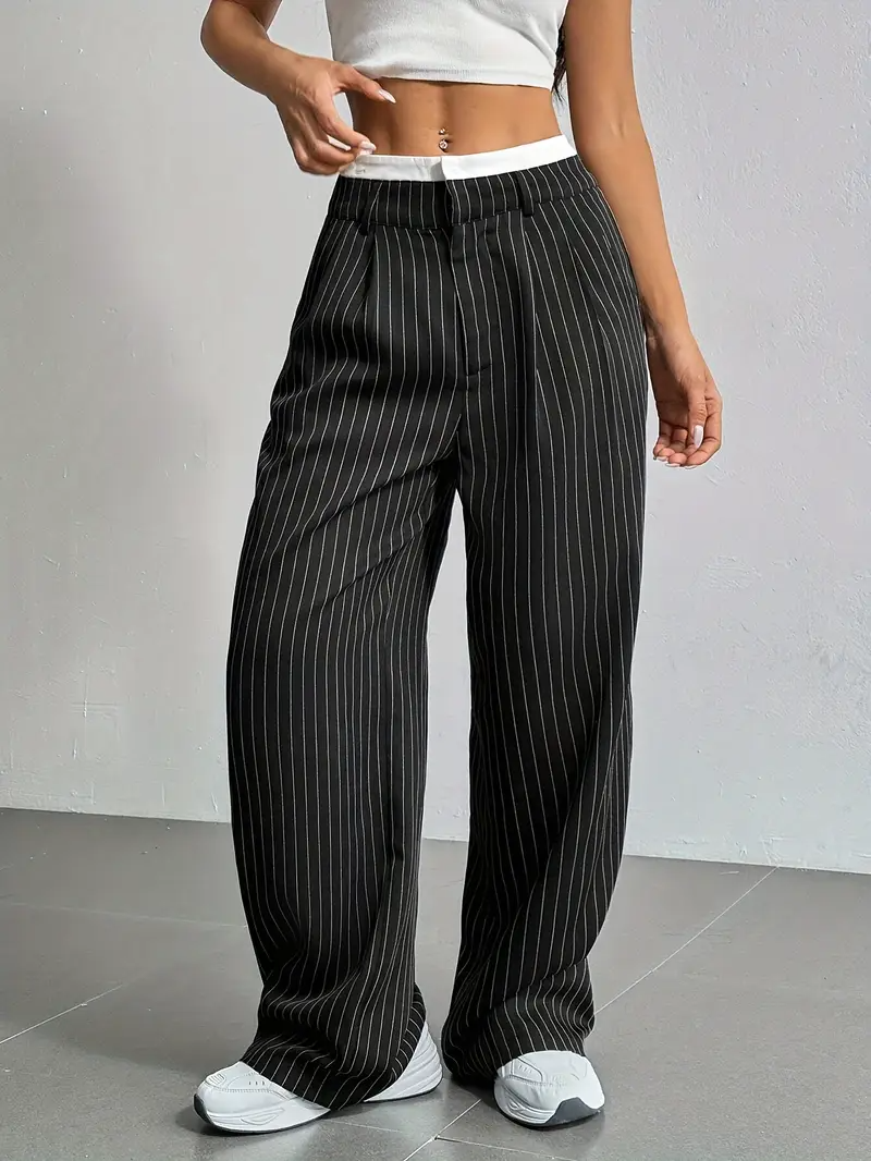 Stylish women's wide-leg pinstripe pants with an elastic waist for modern comfort and a chic silhouette.