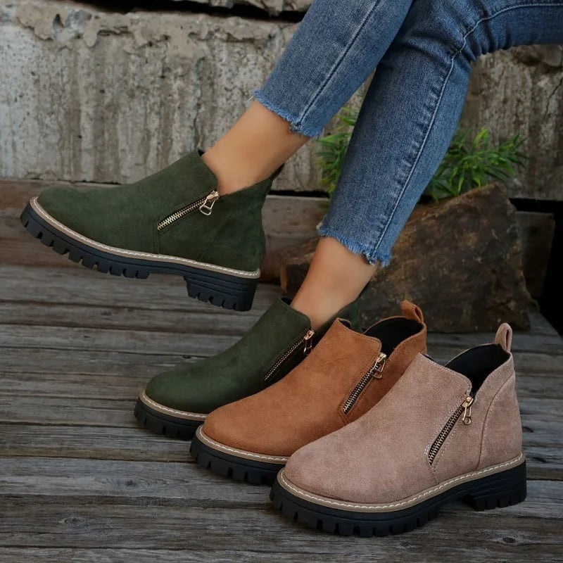 Casual women's platform shoes, offering superior orthopedic comfort, shock absorption, and a durable build.