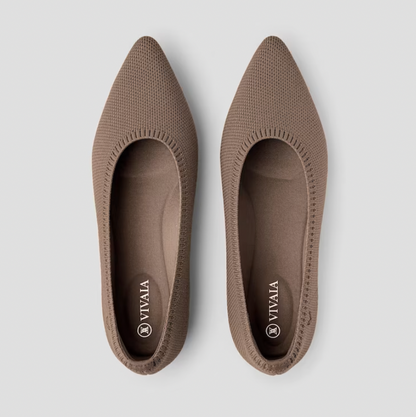 Women's stylish summer flats. Lightweight, comfortable slip-on ballerinas for casual outfits.