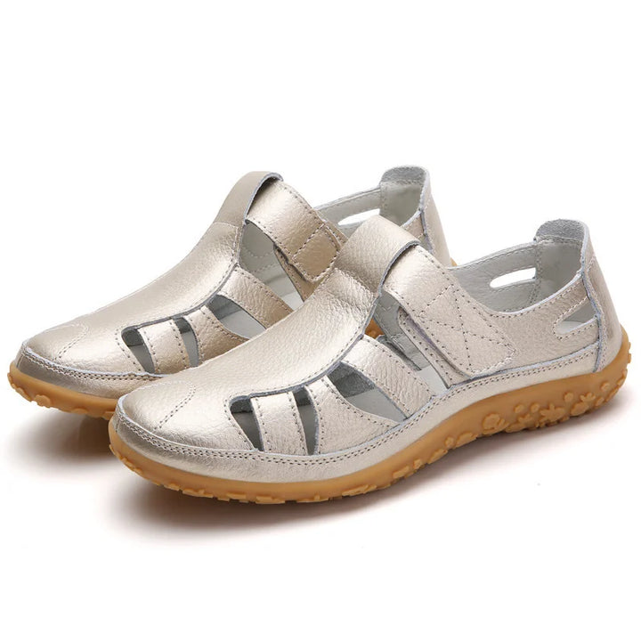 Casual women's summer sandals, designed for comfort and arch support.