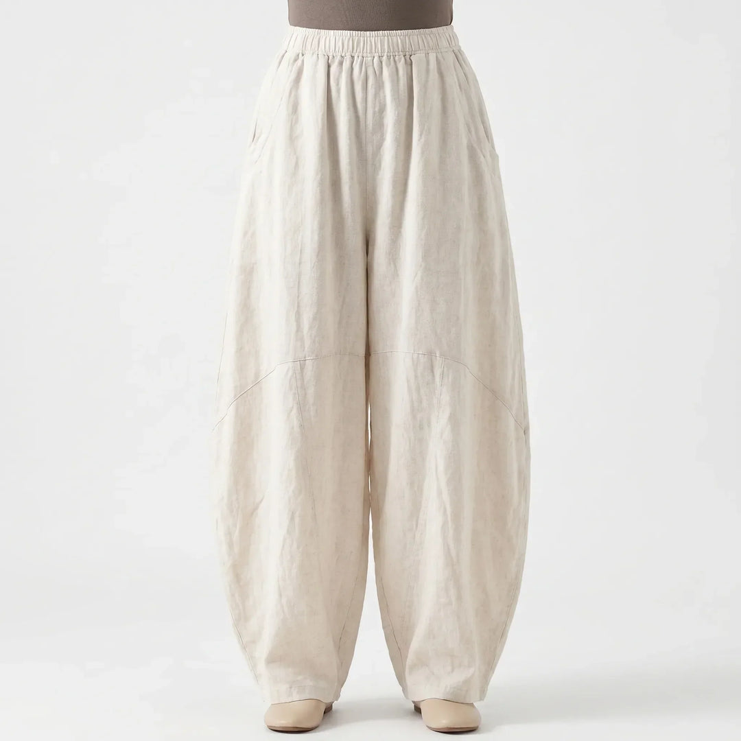 Everyday women's wide-leg pants. Comfortable, casual trousers with elastic waist for summer style.