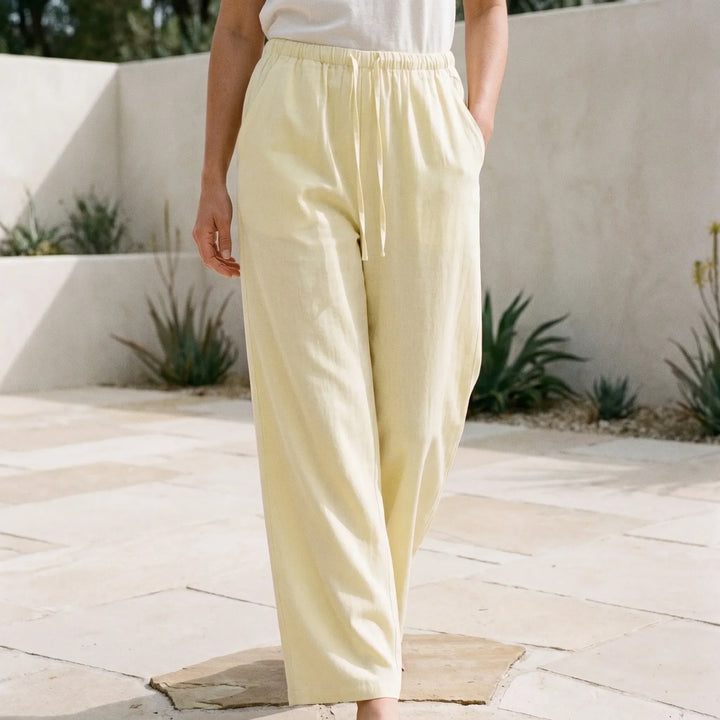 Women's comfortable wide-leg summer pants, ideal for casual everyday wear or travel.