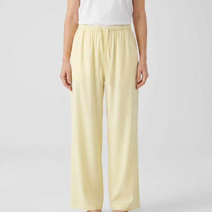 Versatile women's wide-leg summer pants, great for everyday wear or resort travel.