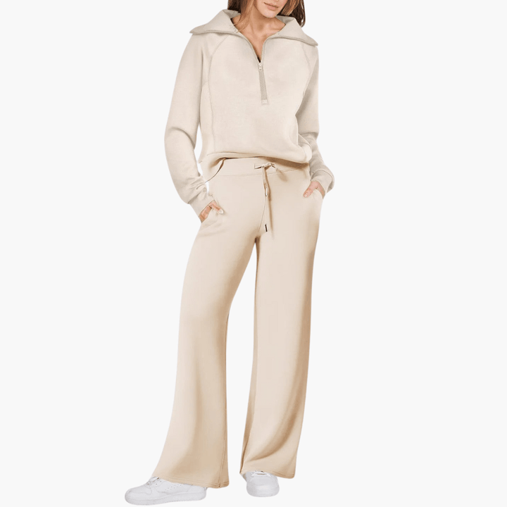 Women's comfortable zip-up hoodie & wide-leg lounge set. Perfect two-piece matching loungewear for casual style.